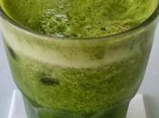 Licuado espinacas, manzana verde apio