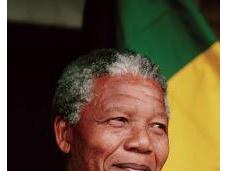 Funeral estado para Nelson Mandela diciembre, entierro pueblo natal