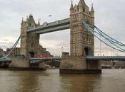 Fotografías históricas construcción Puente Torre Londres