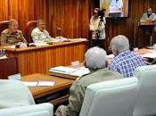 Cuba: última reunión consejo ministros 2013 [2/2]