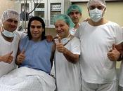 Falcao, operado éxito