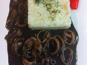 Chipirones tinta arroz blanco