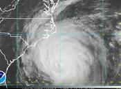 huracán Earl acerca costa (imagen satélite previsiones)