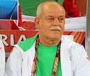 Saadane dimite como seleccionador Argelia