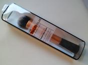 nueva brocha REAL TECHNIQUES: Expert Face Brush