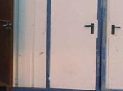 Colocan unos retretes aparcamientos para discapacitados quedan panchos