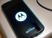Motorola Moto actualizan cargador arranque muestran “Powered Android”