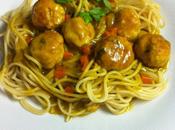 Albóndigas pollo salsa