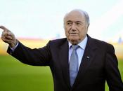 Blatter:"El Mundial debe jugarse invierno aunque Qatar insista"