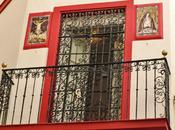 balcón retablos cerámicos.