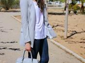 Looks abril