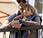 Romeo Beckham tras pasos mamá