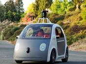 Google lanza primer automóvil volante pedales