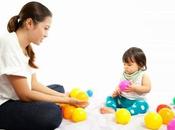 Juegos para bebés año. cómo jugar bebé