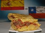 Tortilla española rellena jamón ternera, salsa chilena