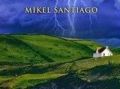 última noche Tremore Beach, Mikel Santiago.