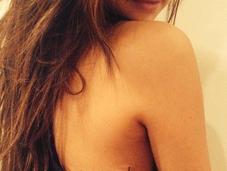 Selena Gómez estrena tatuaje