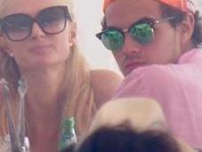 Paris Hilton lleva nuevo novio Ibiza
