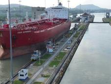 discreta apertura Canal Panamá