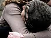 Soñar abrazar, abrazo soñar abrazan: significado sueños.