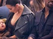 Kardashian North West, encajes transparencias front-row Givenchy