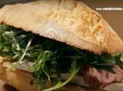 vamos picnic: Bocadillo gourmet magret pato, rúcula brie