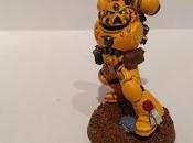 Hairy Painter: Paint Yellow Power Armour
