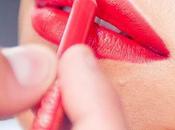 Cómo llevar labios rojos todos días