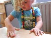 Razones para niños jueguen plastilina