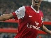 Chamakh protagonista victoria Arsenal ante Birmingham City( 2-1)