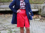 looks- falda cuero roja