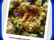 Arroz amarillo jamoncitos pollo verduras