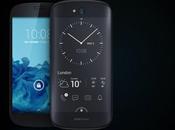 YotaPhone tiene pantalla táctil parte delantera trasera