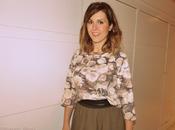 Falda midi verde caqui