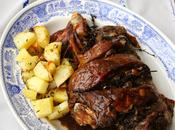 Pierna cordero asada salsa vino tinto