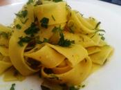 Pappardelle calabacines alcaparras zucchine capperi