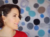 Peinado para cabello rizado corto estilo años