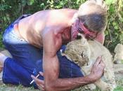 Años amistad entre león persona salvó