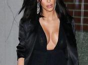 Kardashian contrata maquilladora para pechos
