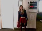 Nueva imagen Melissa Benoist como Supergirl desde grabación serie