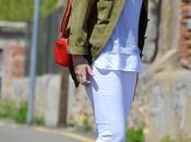 Blanco, navy, caqui.