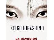 Reseña, devoción sospechoso