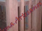 Libreria madera iroko
