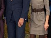 Dña. Letizia vuelve lucir minivestido Palacio Zarzuela