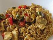 Fideos pollo verduras