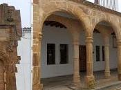 Imagen mes: portada primitiva arcada Palacio Zapata Llerena, antigua sede Tribunal Inquisición