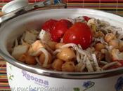 Ensalada garbanzos gulas tomate cherry