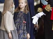 Dña. Letizia elegante favorecida Fiesta Nacional