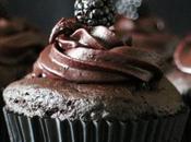 Cupcakes chocolate negro moras ganache