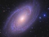 brillante galaxia espiral